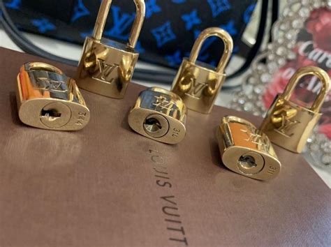 louis vuitton lock and key numbers|authentic Louis Vuitton key pouch.